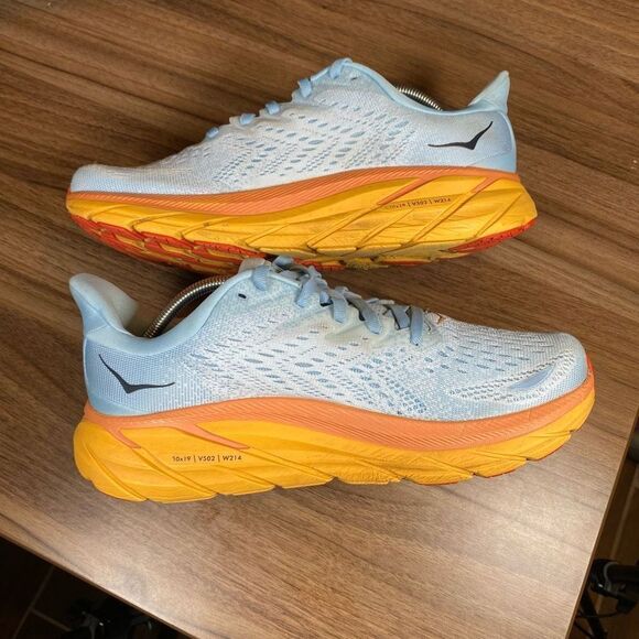 HOKA ONE ONE CLIFTON 8 - Women’s Running Shoes - SIZE 8B - Picture 9 of 11